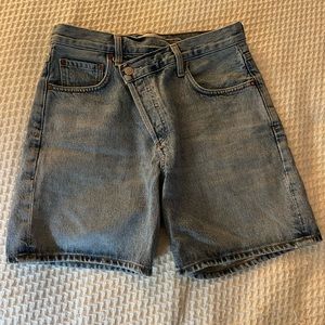 Agolde - crossover denim shorts